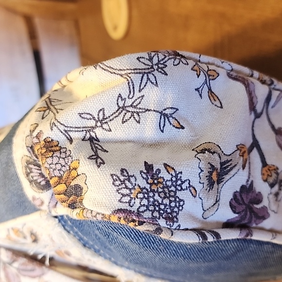 MYRA WESTERN FLORAL DENIM BAG - Picture 10 of 16